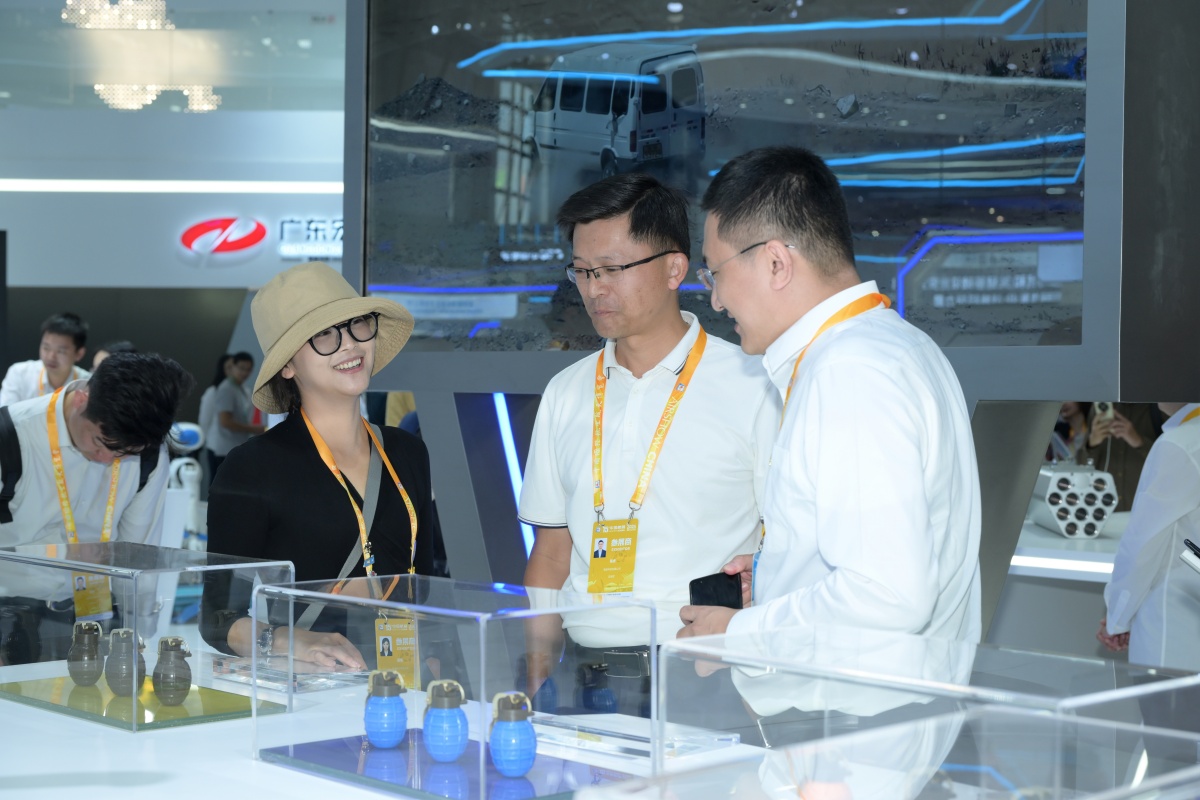 1735819449136627.jpg 1735819449136627.jpg