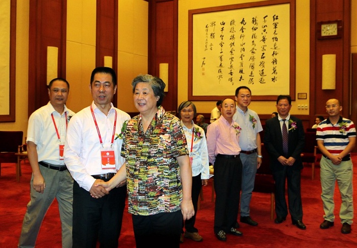 1439196334 1439196334